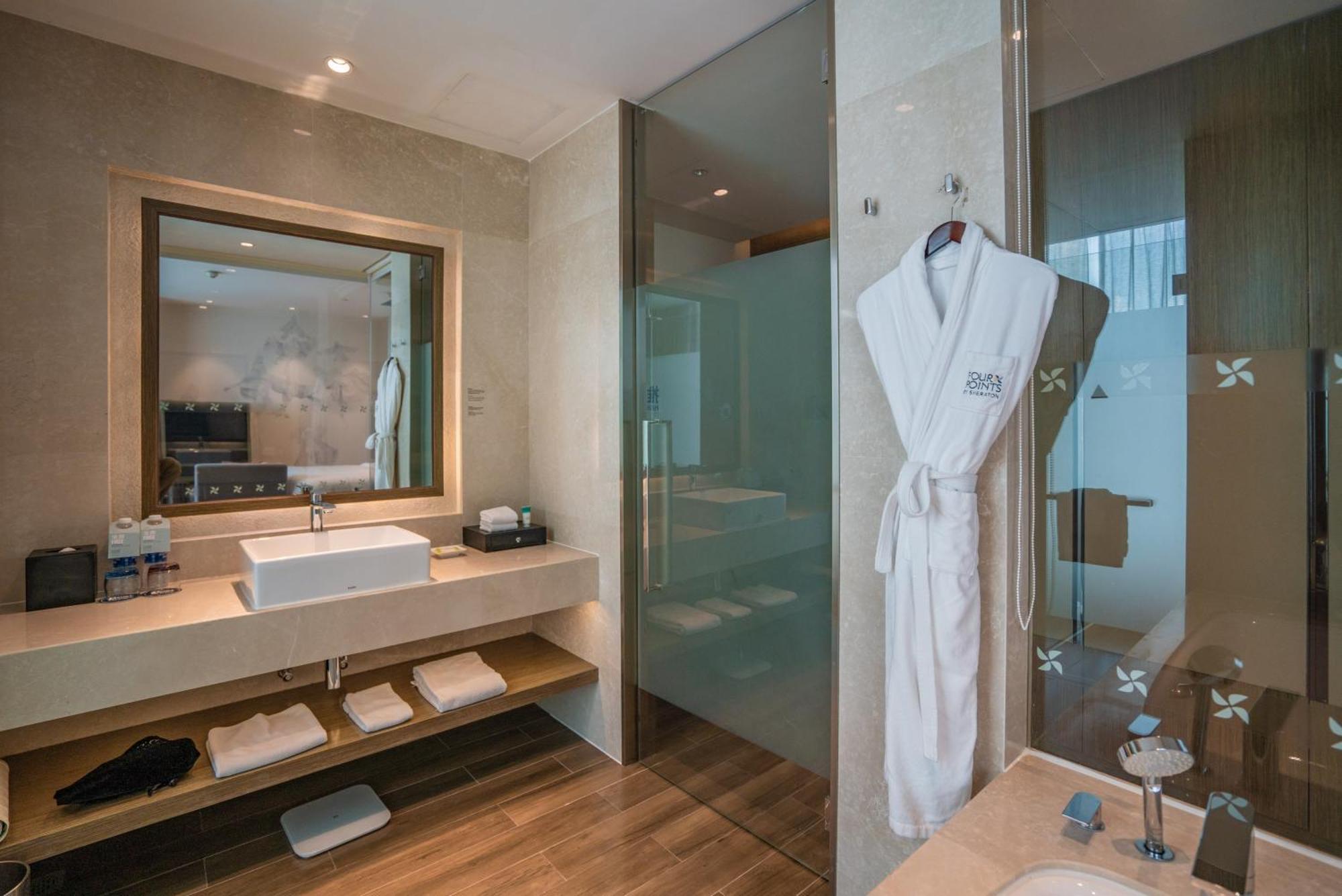 Four Points by Sheraton Changchun Hi-Tech Zone Exterior foto